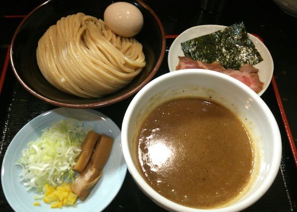 「つけ麺＋味玉　780円＋0円（ラーメンWalkerクーポン）」@濃厚宗田つけめん 麺屋縁道の写真
