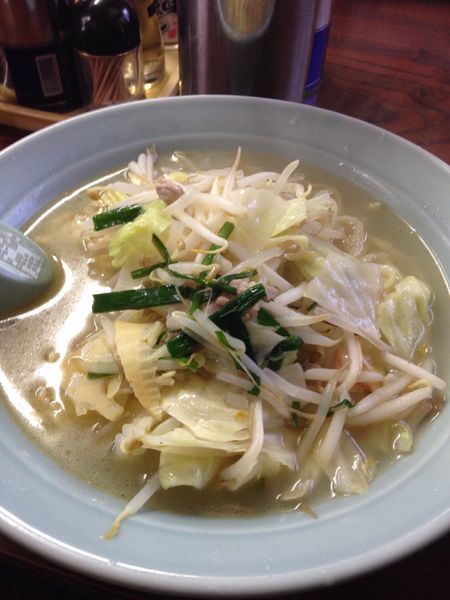 「手打にんにくラーメン」@きせん食堂の写真