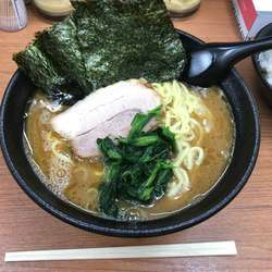 ラーメン (中)