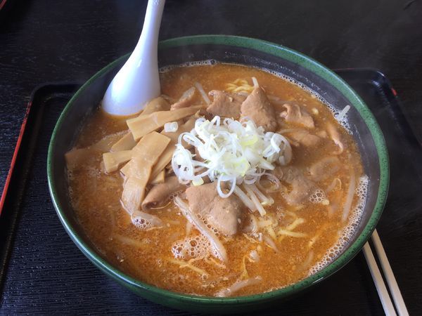 「もつラーメン大盛り麺硬め」@ラーメン専門店 あっちっち 栗山店の写真