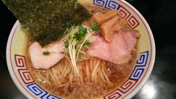 「背脂煮干しそば」@人力俥の写真