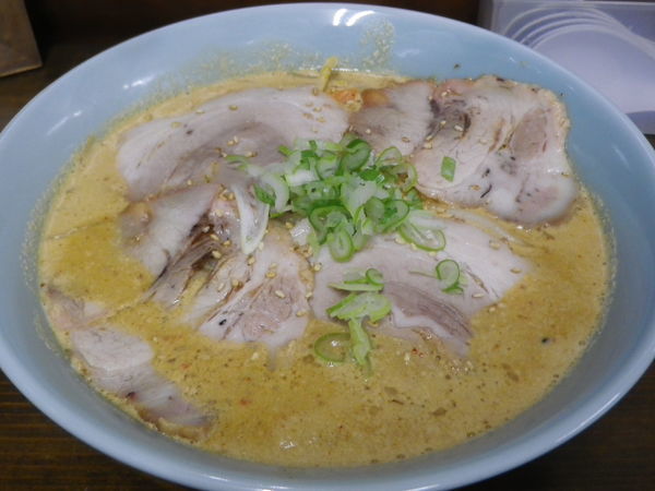 「ごまみそタンタンチャーシュー」@九州大分ラーメン 麺恋亭 中華街店の写真
