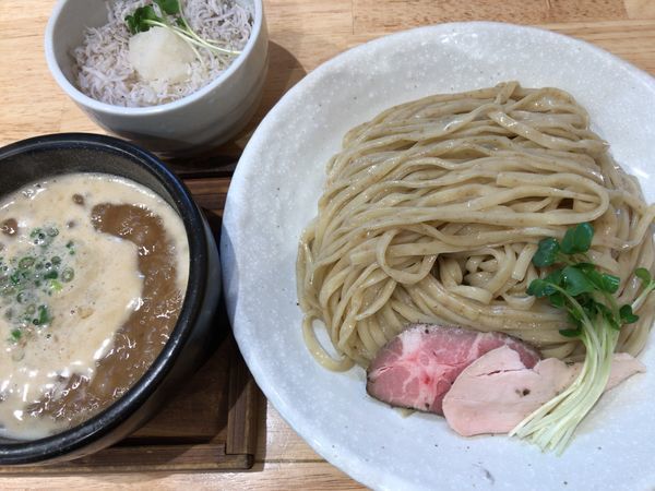 「濃厚獅子丸つけ麺(昼夜各10食限定)中盛＋ミニ釜揚げしらす丼」@麺家 獅子丸の写真
