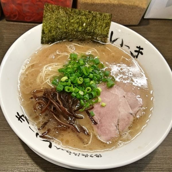 「らーめん650　替玉120」@博多長浜らーめん いっきの写真