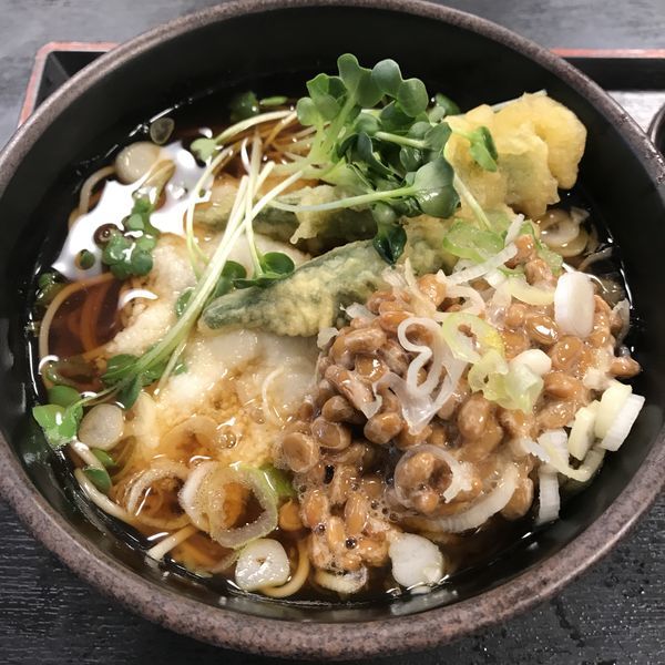 「【店舗限定】当店限定メニュー（￥450）＋納豆（クーポン）」@ゆで太郎 麹町3丁目店の写真