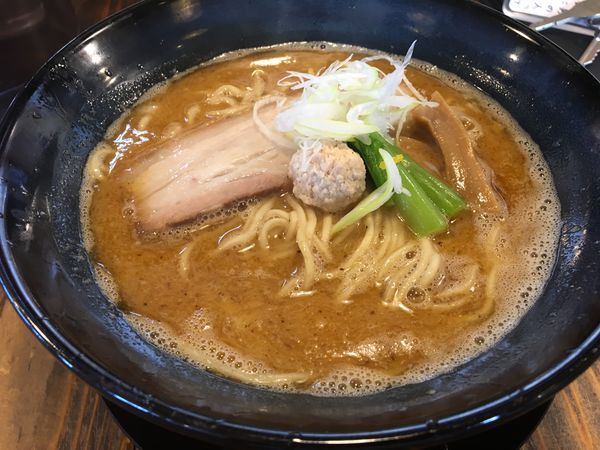 「濃厚鶏コクそば」@らーめん 二代目吉田商店の写真