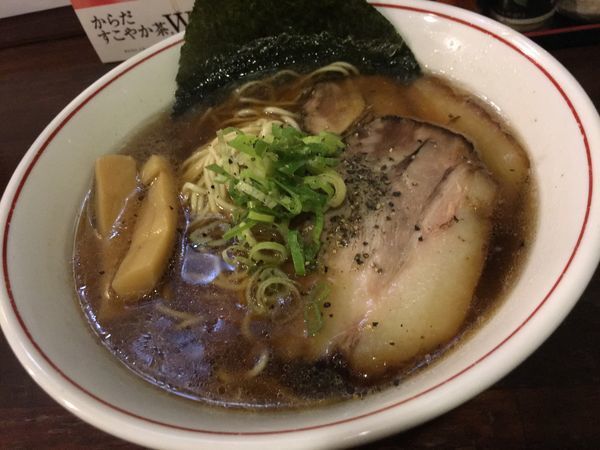 「淡麗中華そば」@いりにぼの写真