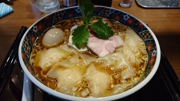 「特製 雲呑そば」@元祖横浜ワンタン本舗 港軒の写真