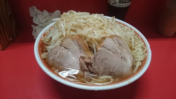 「麺増し・大・カタメ(ヤサイカラメ)￥７５０」@ラーメン二郎 上野毛店の写真
