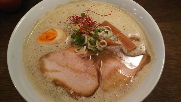 「ドロ煮干し（強）」@麺やゼットンの写真