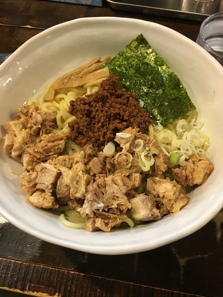 「油そば肉乗せ」@油そば 油虎の写真