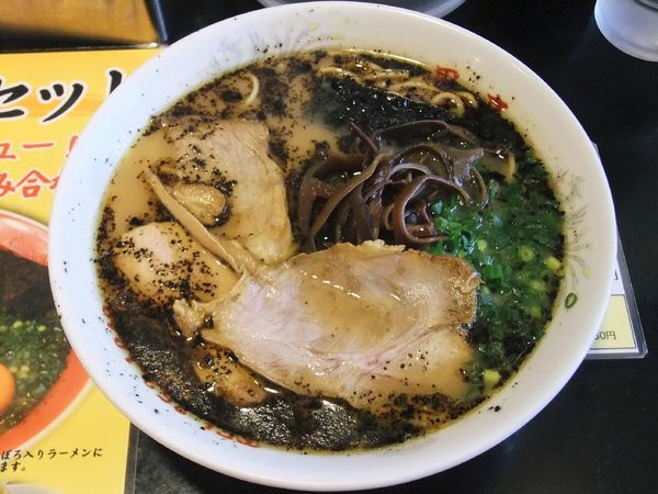 「ラーメン（680円）」@黒亭 本店の写真