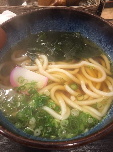 「とり天うどん」@さぬきうどん四国屋の写真
