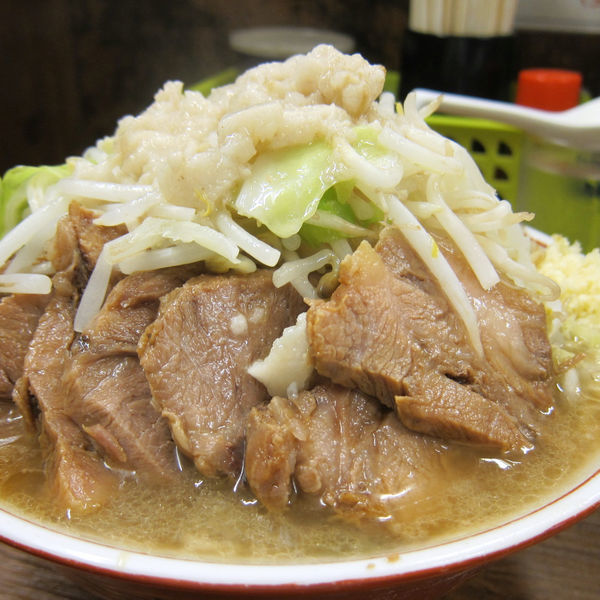 「小タブル 900円（野菜・蒜・脂）」@ラーメン二郎 品川店の写真