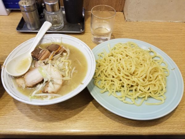 「濃厚肉盛りつけタンメン」@中華 味一の写真