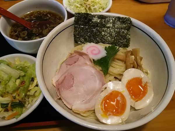 「味玉つけ麺　※クーポンで７００円＆惣菜サービス」@定食 手揉み中華そば とんぼ食堂の写真