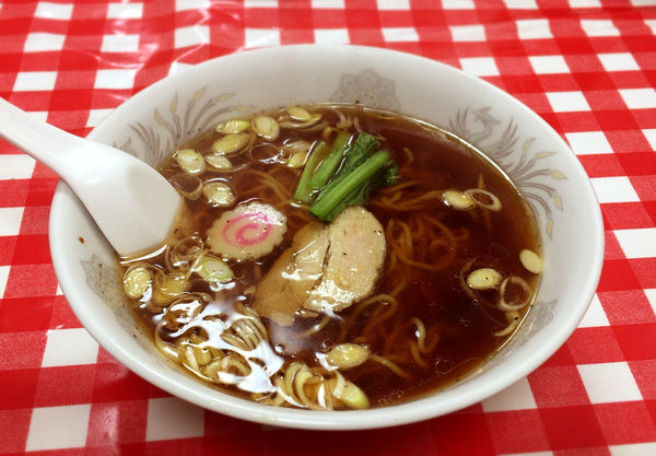 「ラーメン(500円)」@三好弥の写真