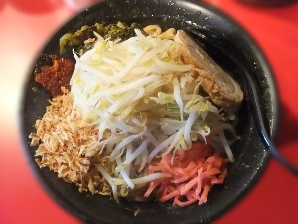 「まぜそば」@麺や 唯桜の写真