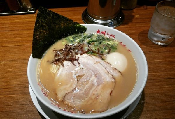 「らーめん 730円＋味玉」@九州ラーメン つばめ軒の写真