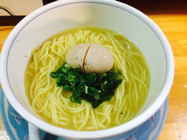 「とりそば 金の雫 大盛 たまご」@スープ研究処 ぶいよんの写真