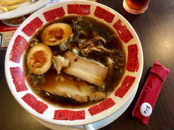 「富山ブラックラーメン」@バーミヤン 千里丘店の写真