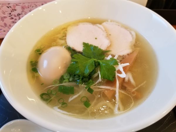 「鶏塩麺　手もみ麺　味玉トッピング」@麺や 阿吽の写真