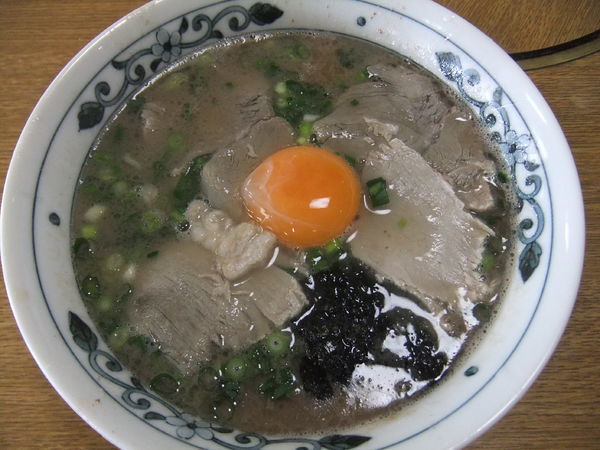 「卵入りラーメン（620円）」@幸陽閣の写真