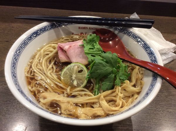 「鶏と貝出汁のらーめん」@らーめん楓の写真