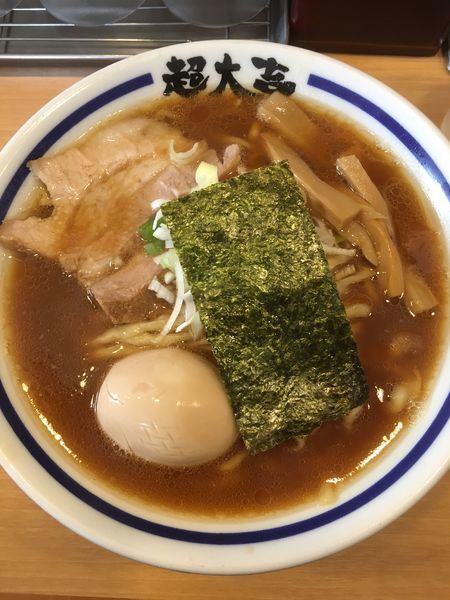 「味玉ラーメン」@天然豚骨醤油 らーめん玉 超大吉 上野店の写真