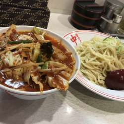 冷し味噌野菜 辛さ2倍麺大盛