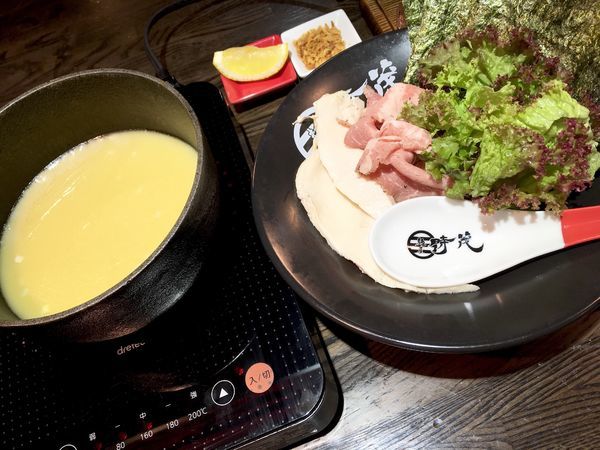 「濃厚鶏白湯つけ麺(塩)麺半分より少なめ」@麺屋 時茂 西川口店の写真