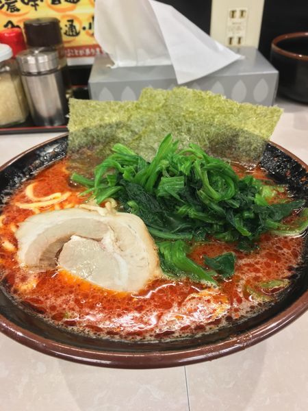 「地獄ラーメン（地獄）大盛り＋ほうれん草」@ラーメン豚骨軍団の写真