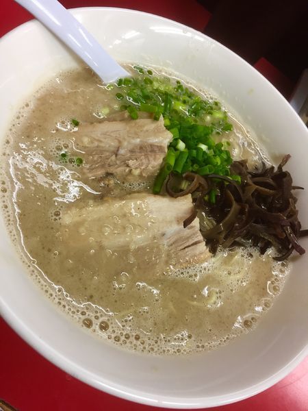 「塩とんこつ￥720＋替玉￥100」@ラーメン一心の写真