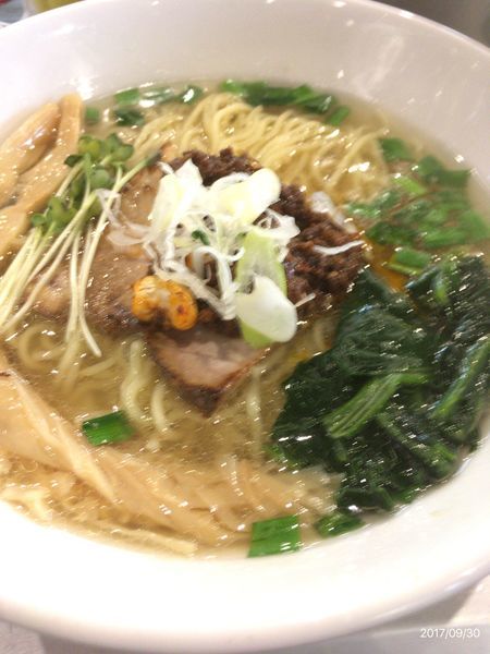 「塩坦々麺」@半チャンラーメン たまぞう 下柚木店の写真