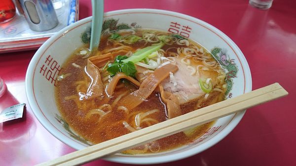 「ラーメン（４５０円）」@中華料理 康楽の写真