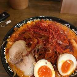 ファイヤーエクストリーム味噌ラーメン+半熟卵(980円)