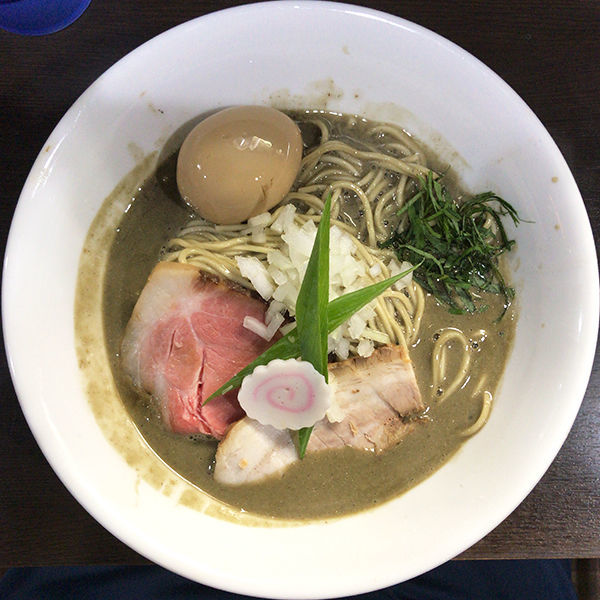 「味玉濃密煮干しそば」@中華そば いづるの写真