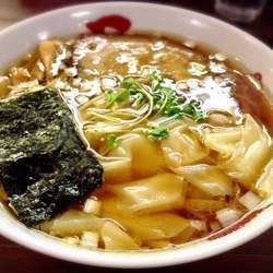 ワンタン麺