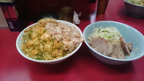 「大・ねぎ汁なし・生卵(アブラマシマシ・辛いの)￥９４０」@ラーメン二郎 中山駅前店の写真