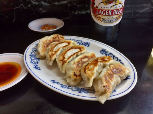 「餃子」@栄信軒の写真