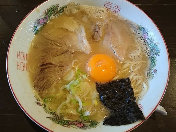 「玉子入りラーメン」@麺家 ぶらっく ぴっぐの写真