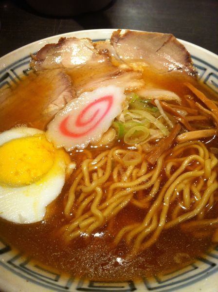 「新味醤油らーめん」@らーめん 山頭火 大阪西新地店の写真