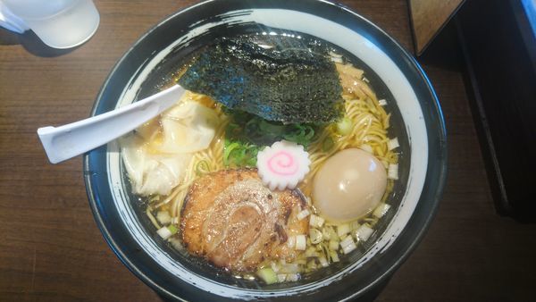 「本丸特製」@麺舞 龍eの写真