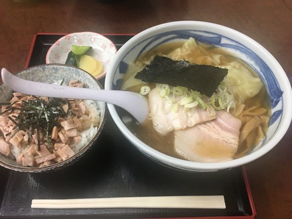 「ワンタン麺」@麺や 椿の写真