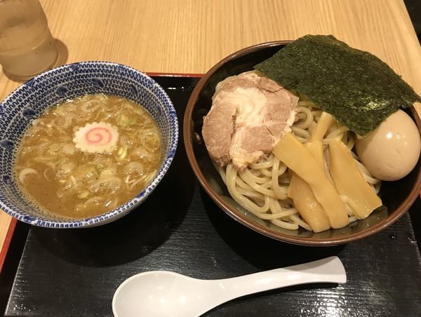 「味玉つけ麺」@舎鈴 有楽町新東京ビル店の写真