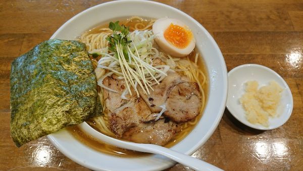 「煮干中華そば+麺大盛り+にんにく」@ふうびの写真