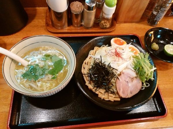 「タイ煮干しと焼穴子だしの塩そば　つけ麺ver」@麺屋 鶏口の写真