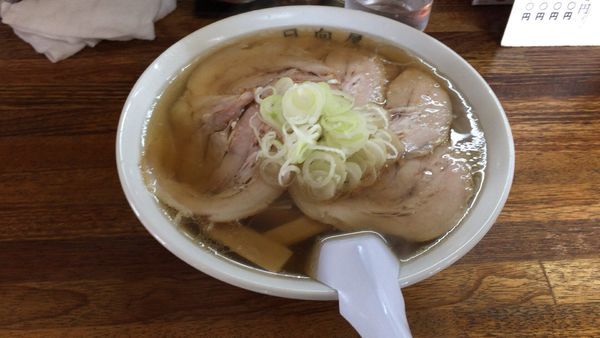 「チャーシューラーメン」@青竹手打ちラーメン 日向屋の写真