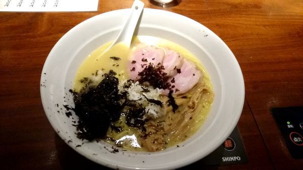 「焼豚鶏白湯ラーメン」@濃厚鶏白湯ラーメン専門店 鶏ふじの写真