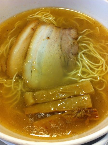 「ラーメン しお」@徳川町 如水 本店の写真